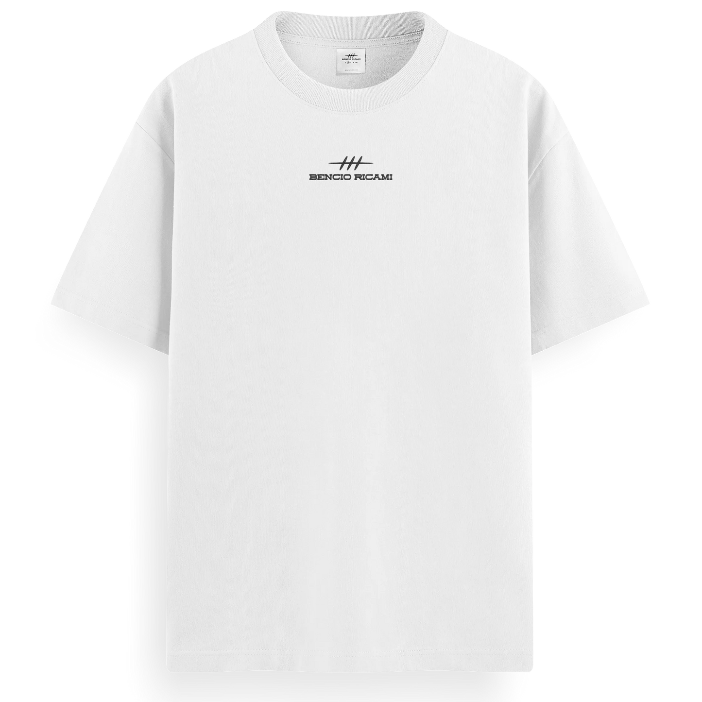 T-shirt Ricamata The world is yours - Made in Italy