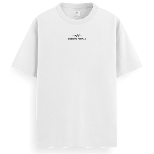 T-shirt Ricamata The world is yours - Made in Italy