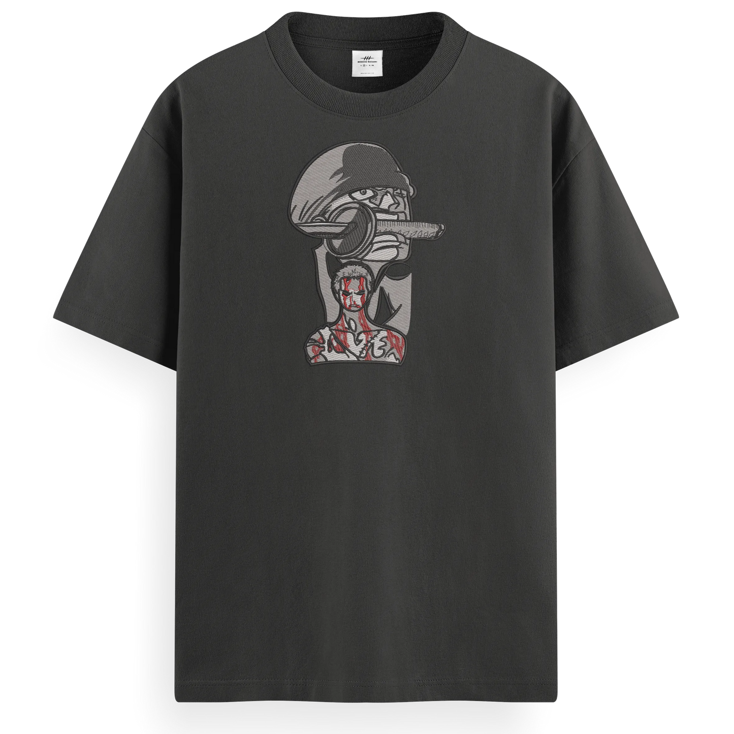 T-shirt Ricamata Zoro sacrificio x One piece  - Made in Italy