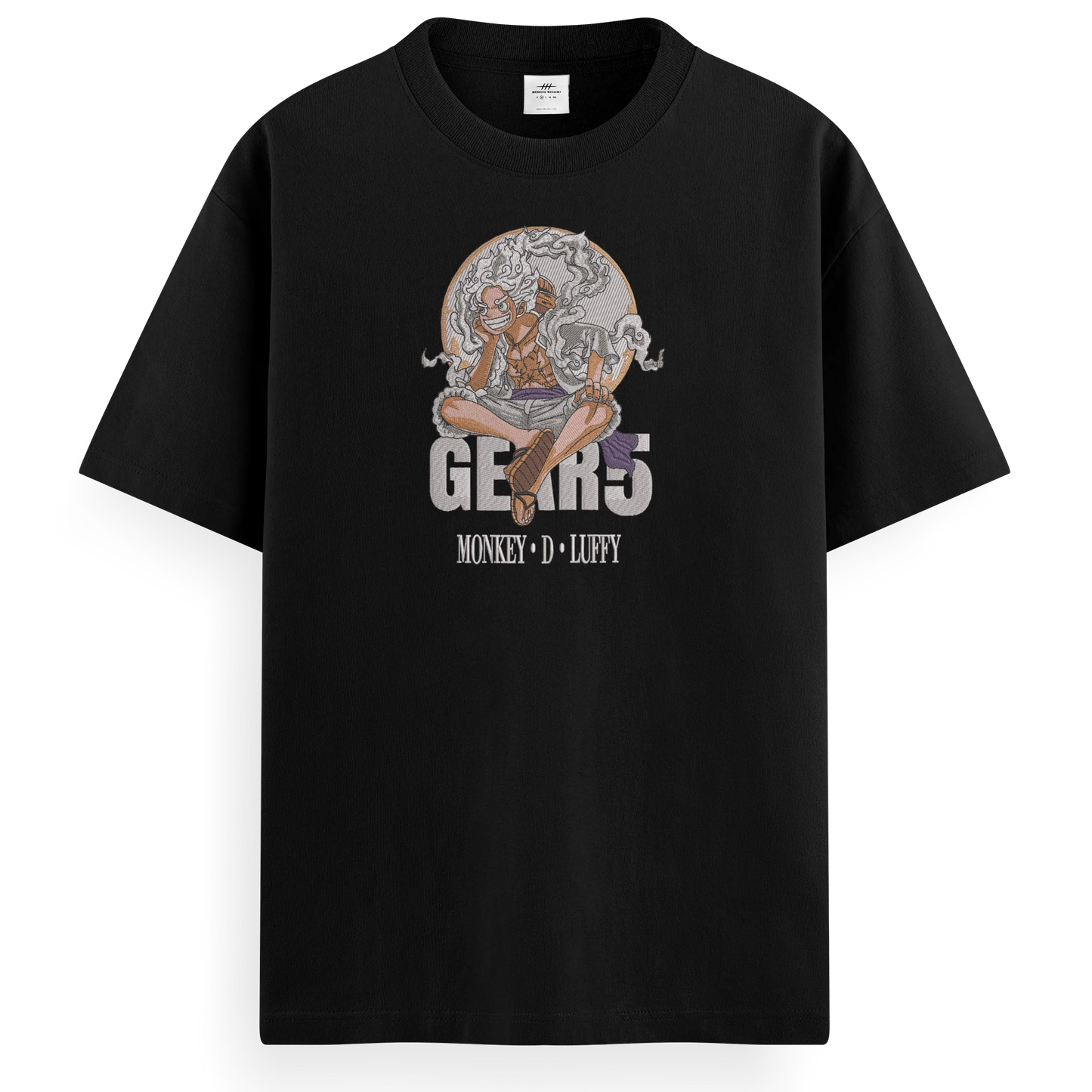 T-shirt Ricamata Luffy gear 5 x One piece  - Made in Italy